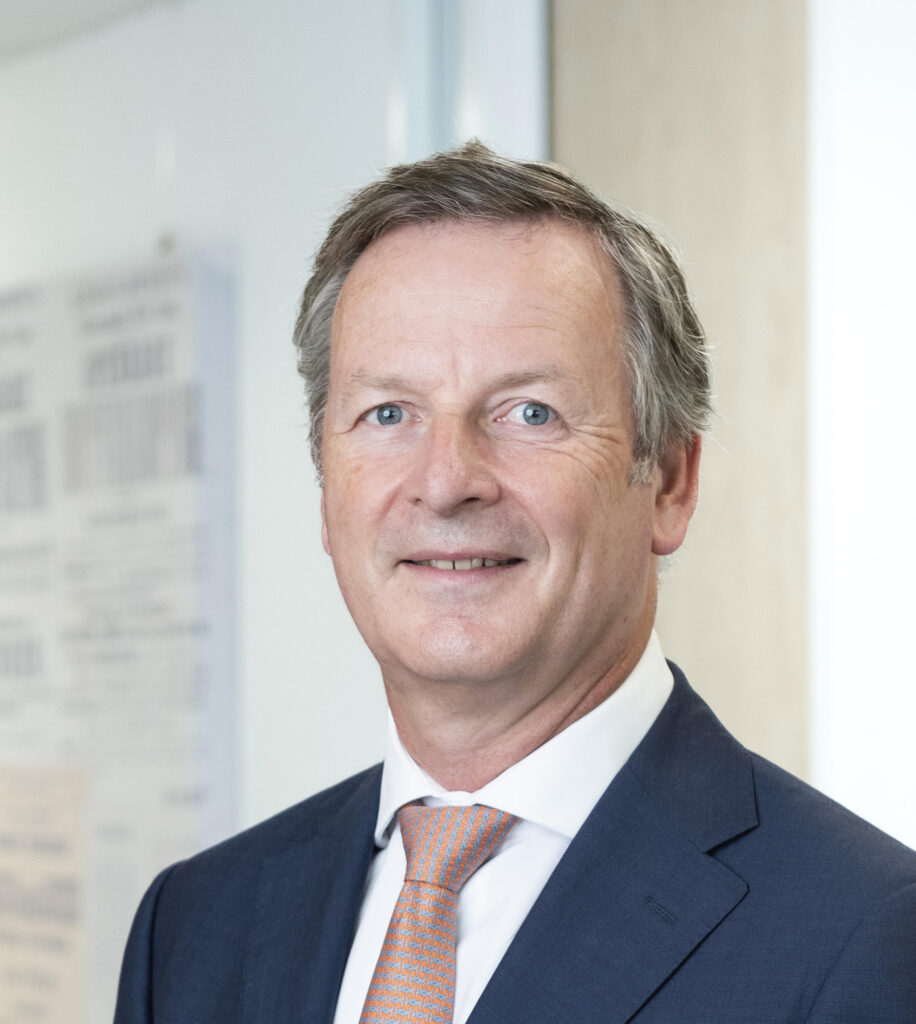 Portretfoto van Ralf de Koning, lid van de Raad van Toezicht van GGZ voor jou